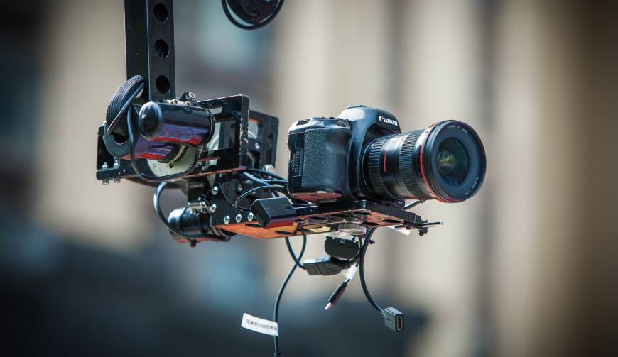 科技赋能生活：华县产品视频拍摄开启智能新时代